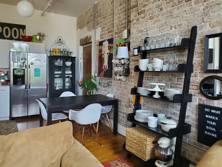 Small Downtown Knoxville Studio Apartment Apartment Therapy